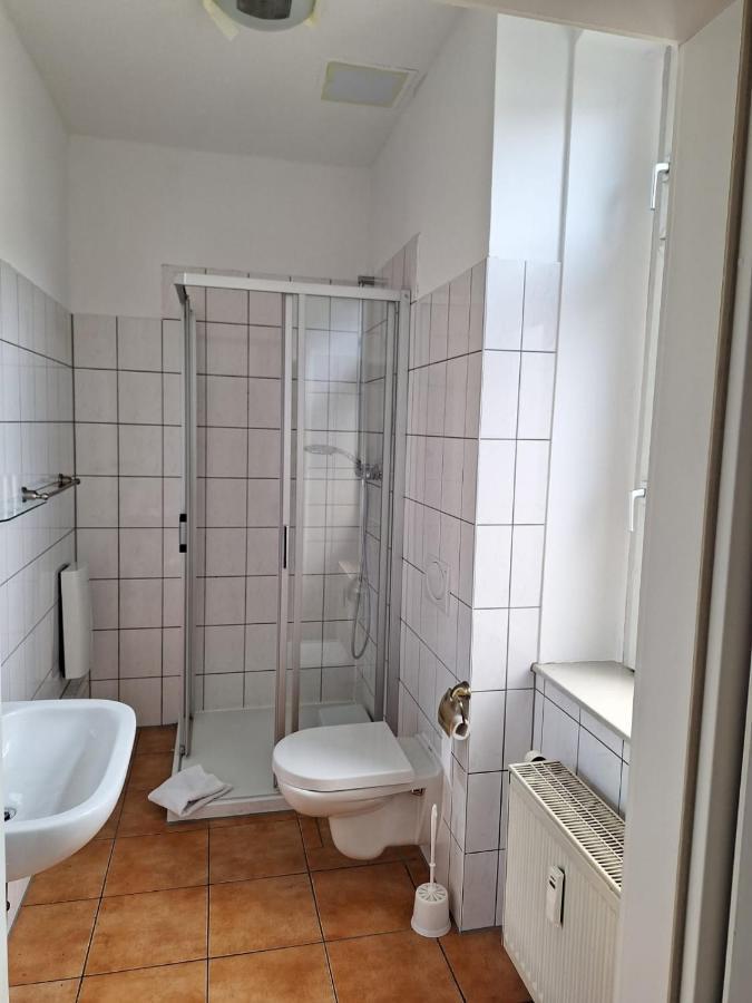 Ryde & Hyde Budget Hotel Дрезден Екстериор снимка