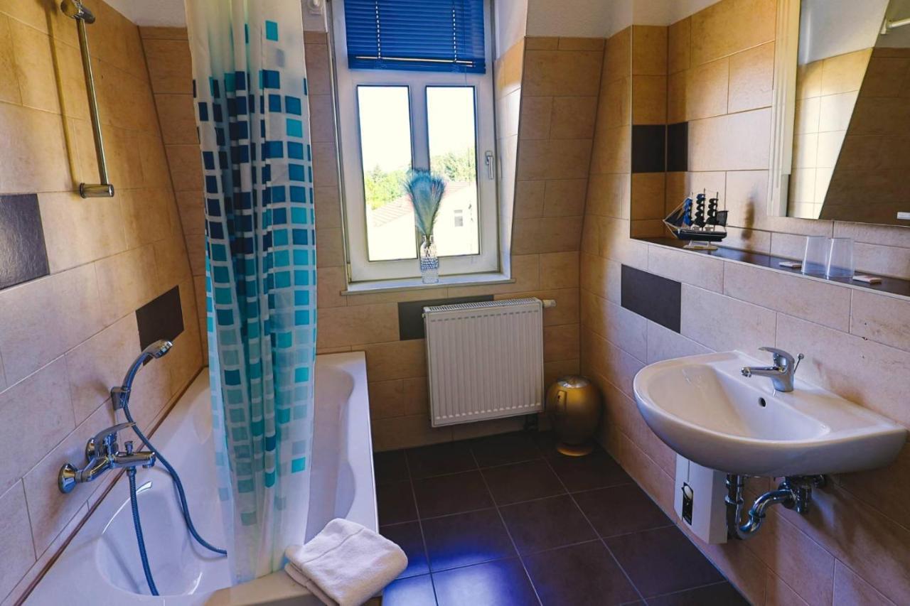 Ryde & Hyde Budget Hotel Дрезден Екстериор снимка